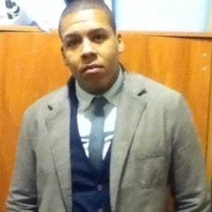 Meet your Posher, Lawrence